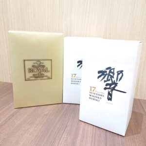 響17年 サントリーロイヤル15　whiskey ウイスキー 贈答品 日本産 アルコール